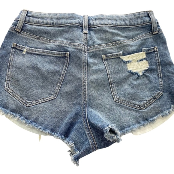 SO Denim Super High Rise Cutoff Shorts. Size 11 - Picture 4 of 6